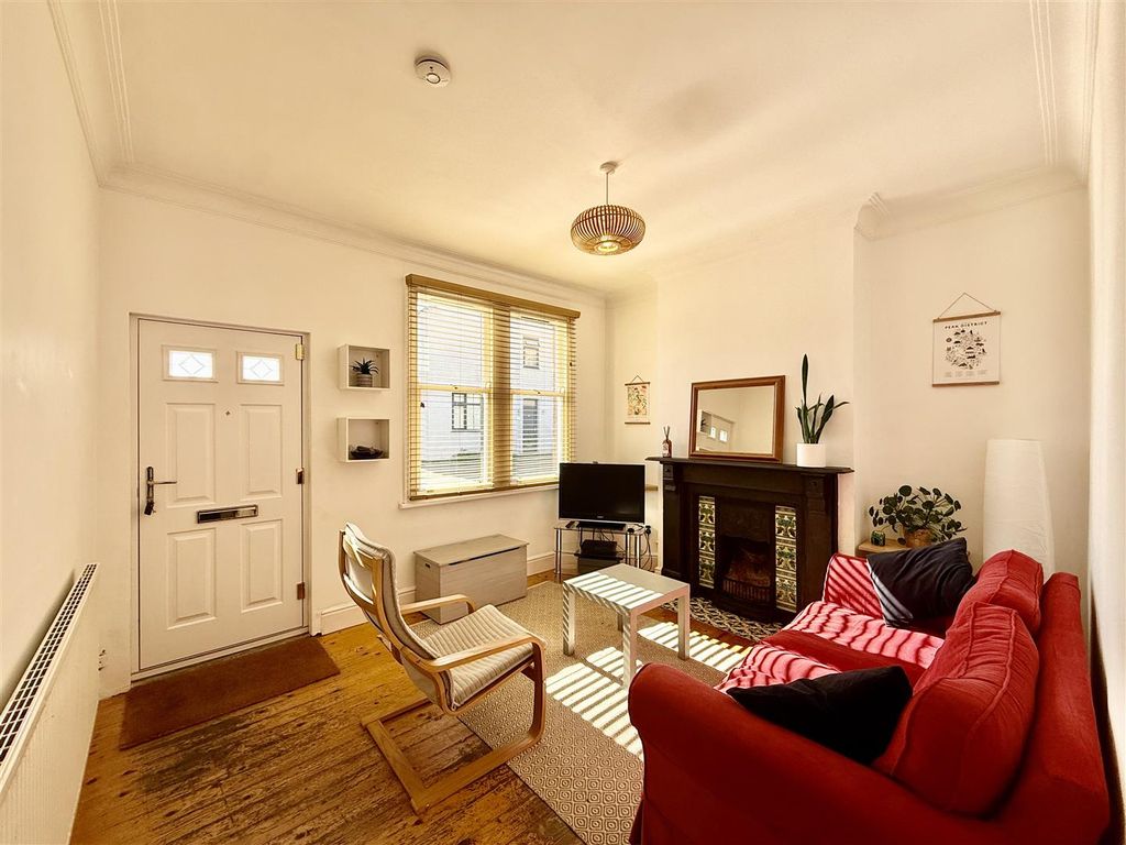 Property photo 2 of 27 2