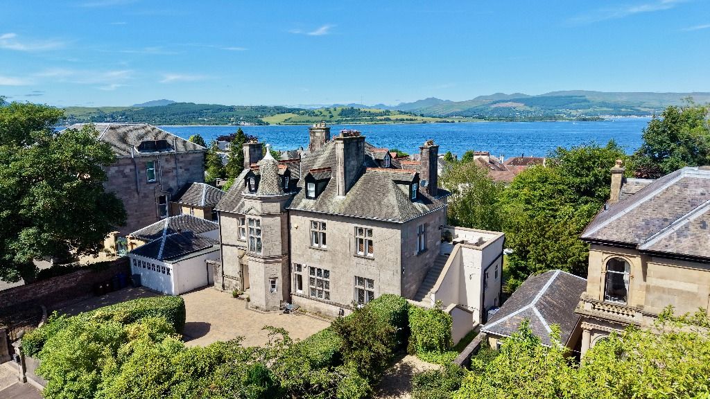 Additional image 60 of 4 bed flat for sale88 Newark Street, Inverclyde, Greenock PA16