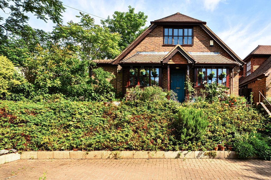 Property photo 1 of 12 Front Exterior