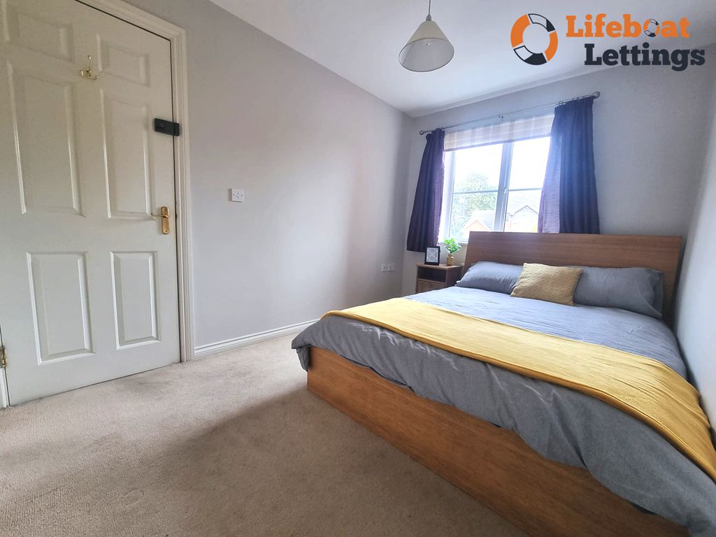 Property photo 1 of 8 Bedroom 3