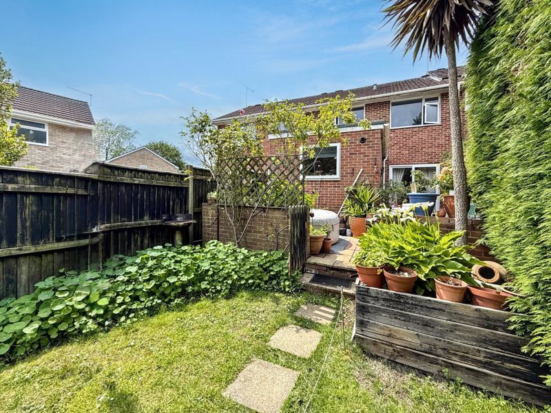 Property photo 1 of 13 Photo 12