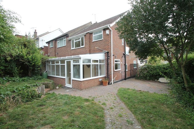 Property photo 3 of 20 Photo 8