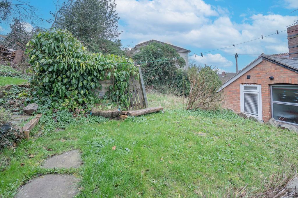 Property photo 2 of 11