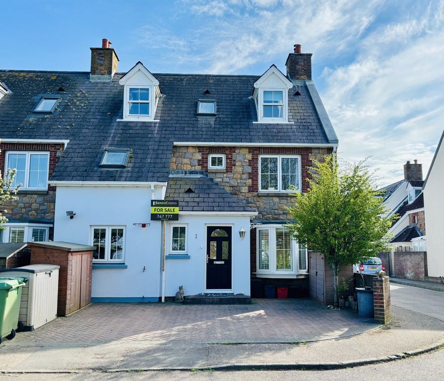 Property photo 1 of 23