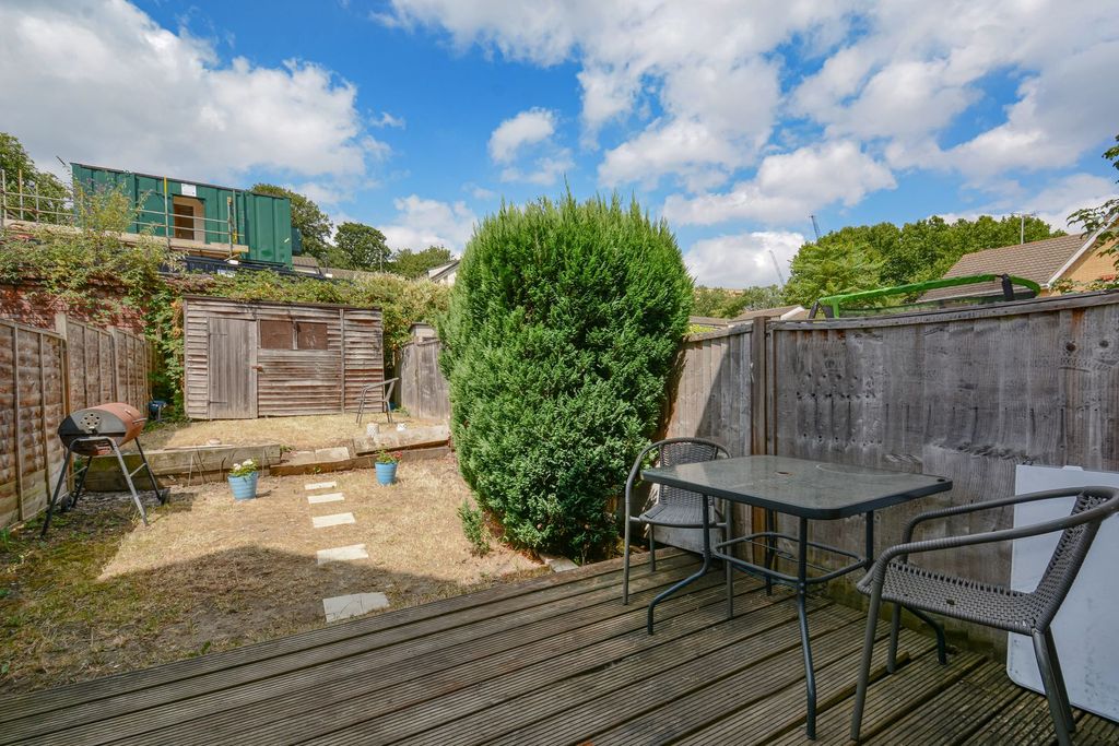 Property photo 3 of 13