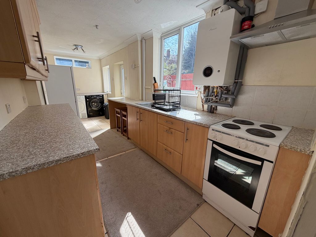 Property photo 2 of 9 Image