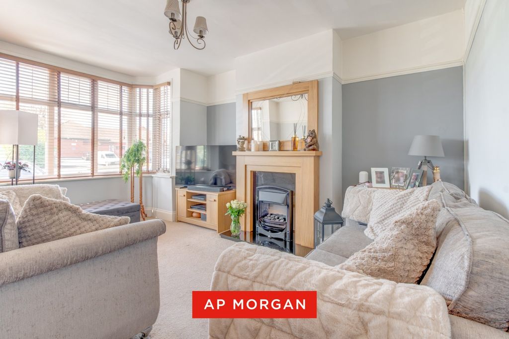 Property photo 2 of 15 Picture No. 07