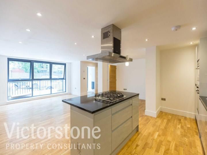 Property photo 1 of 7 1934601