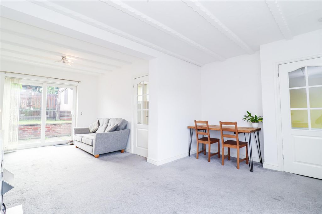 Property photo 2 of 10 Lounge Diner