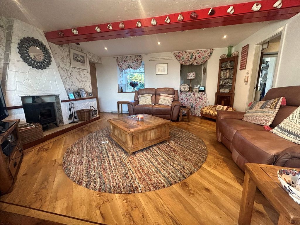 Property photo 3 of 29 Picture No. 22