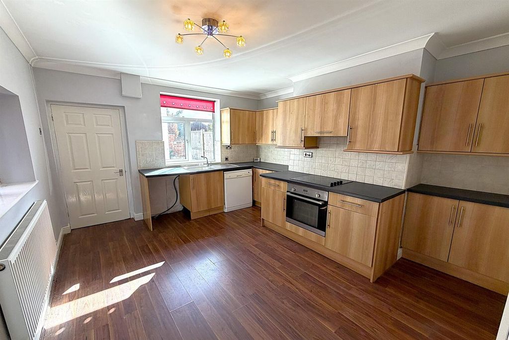 Property photo 3 of 12 Kitchen 2nd.Jpg