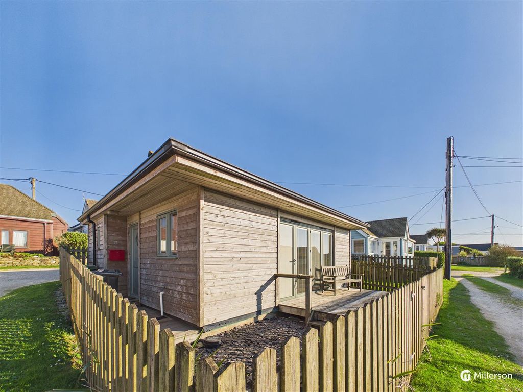 Property photo 1 of 21 Outside