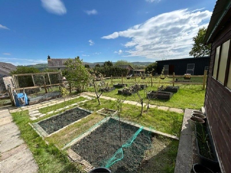 2 bed barn conversion for saleManordeilo, Llandeilo, Carmarthenshire. SA19 photo 5