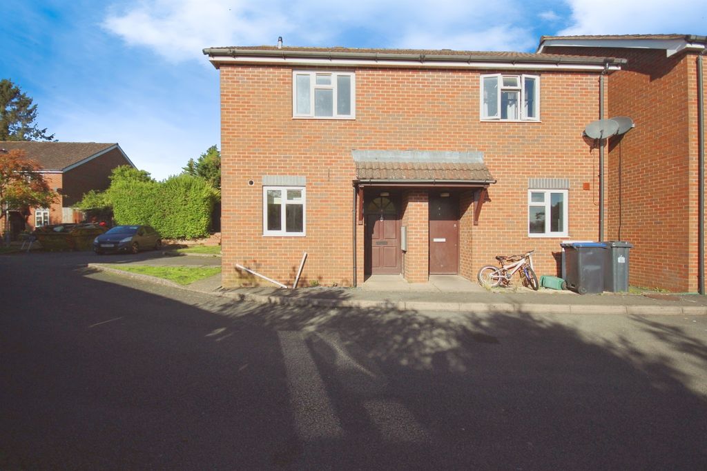 Property photo 1 of 9