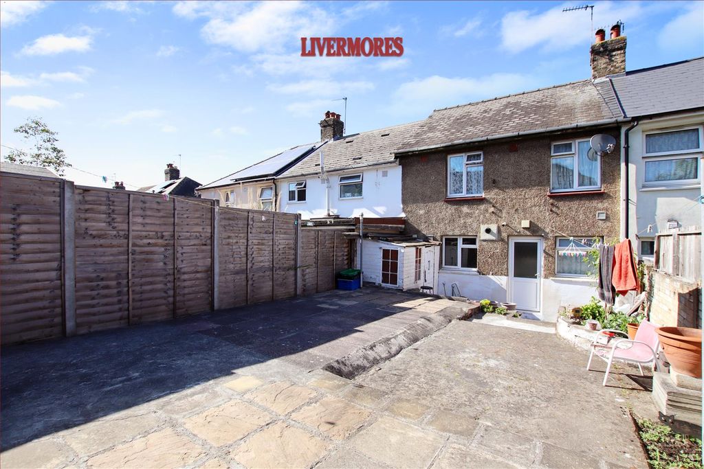 Property photo 3 of 11 Img_8311.Jpg