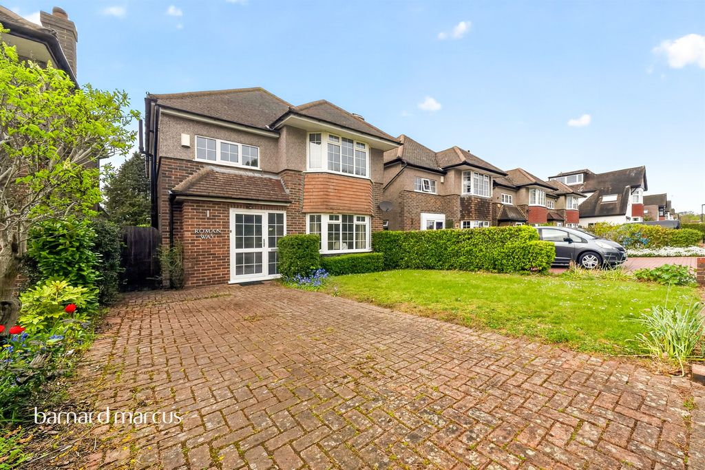 Property photo 1 of 22