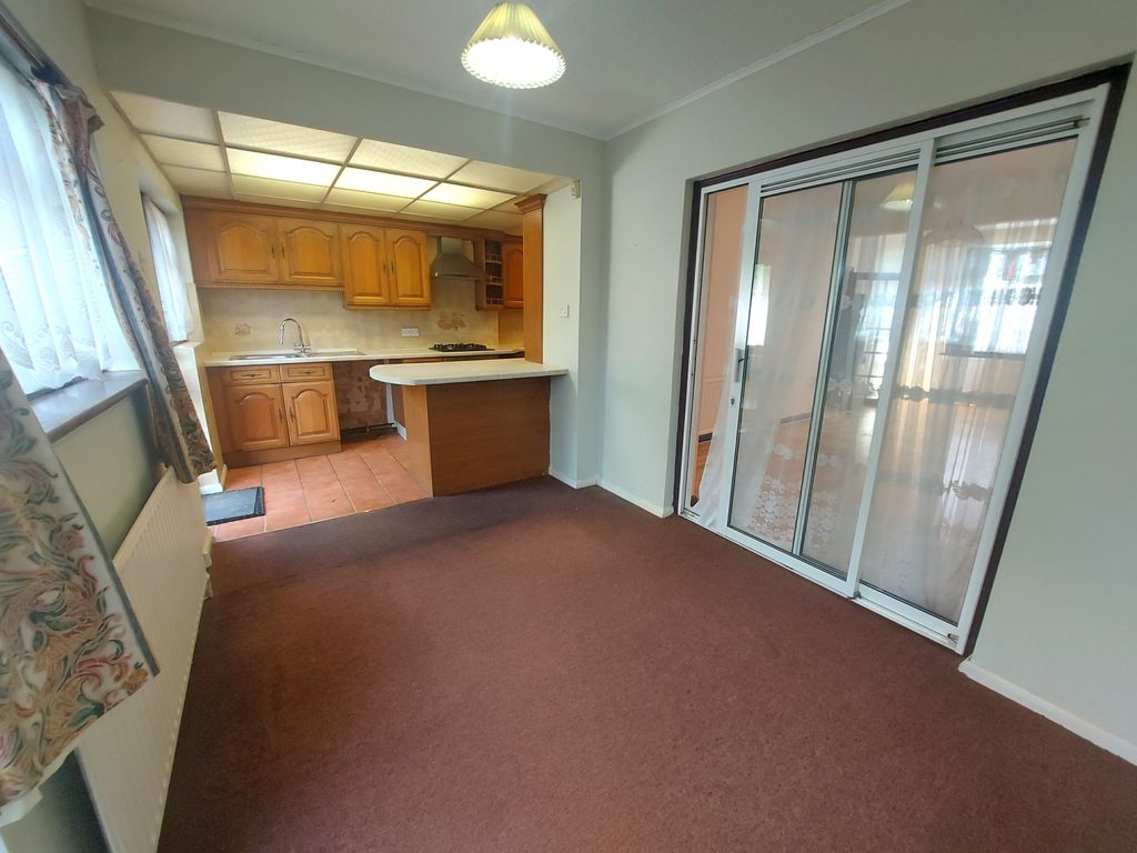Property photo 2 of 13 Gallery