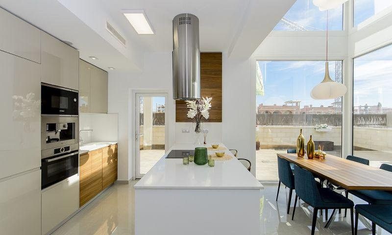 Property photo 3 of 31