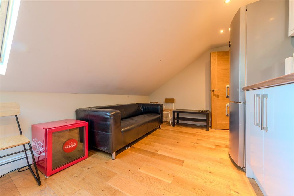 Property photo 2 of 6 Dsc_0067.Jpg