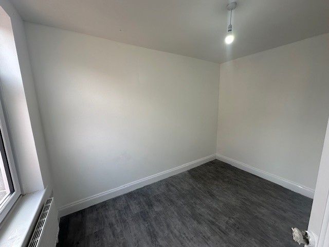 Property photo 3 of 3