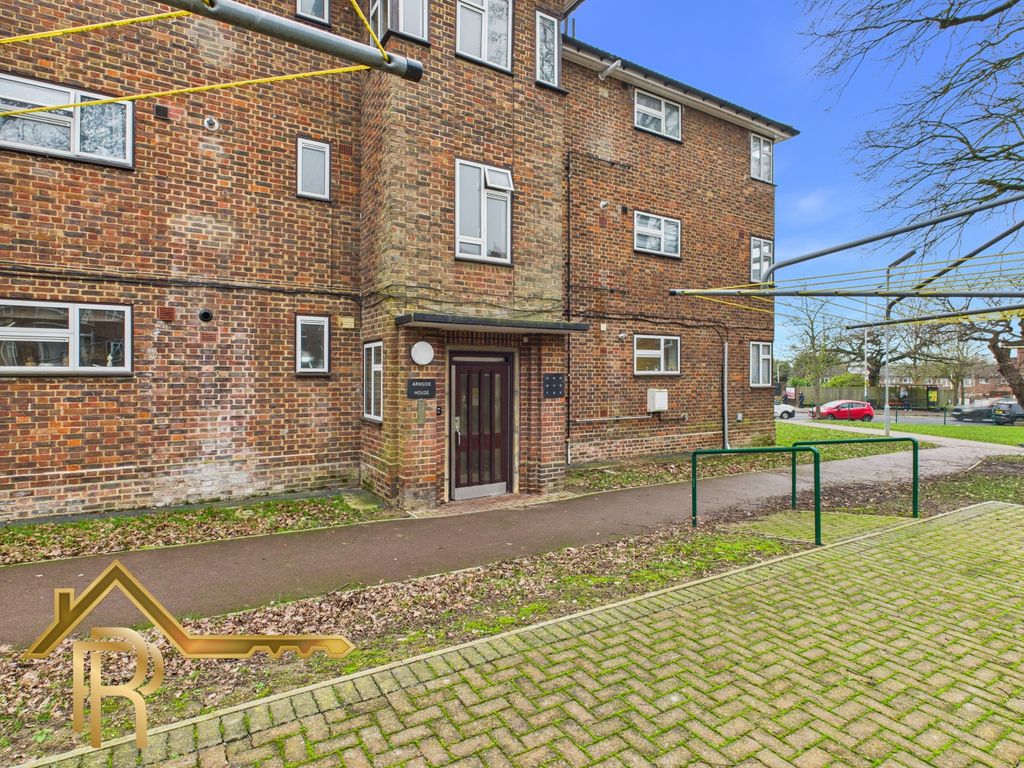 Property photo 2 of 2 Cam03016G0-Pr0049-Still002