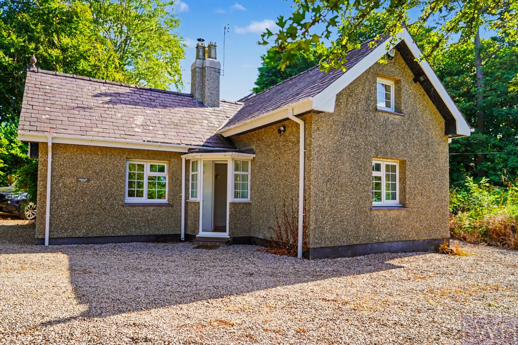 Property photo 1 of 27 Croeso | Welcome
