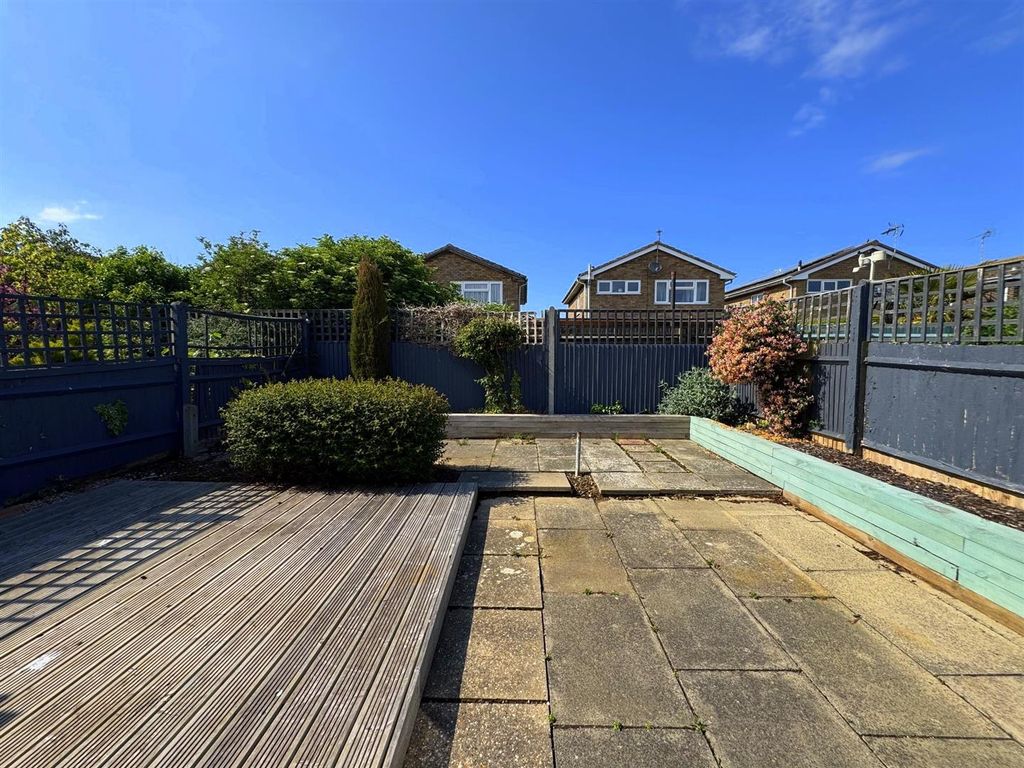 Property photo 3 of 20 19Beat18.Jpg