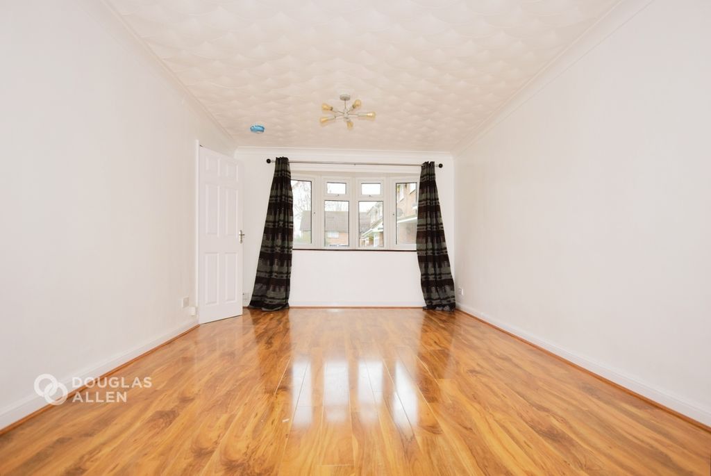 Property photo 3 of 11 63B2A434-Dsc_8049