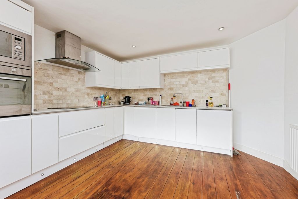 Property photo 2 of 13 Pbox-Img.Jpg