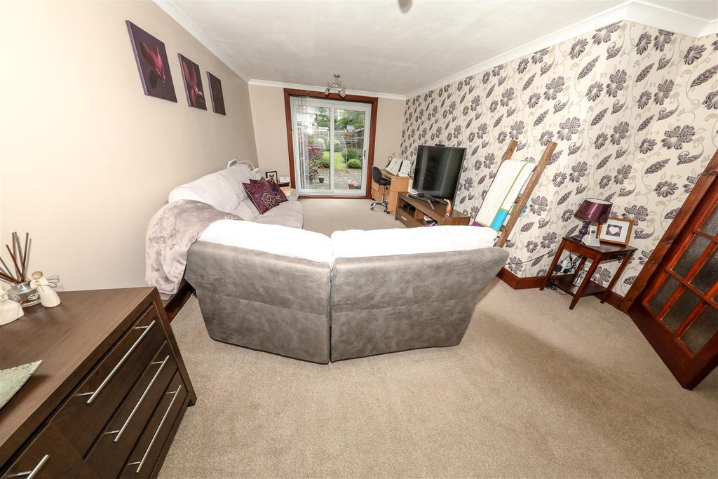 Property photo 3 of 20 C