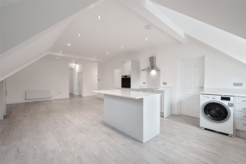 Property photo 1 of 11 Picture No. 03