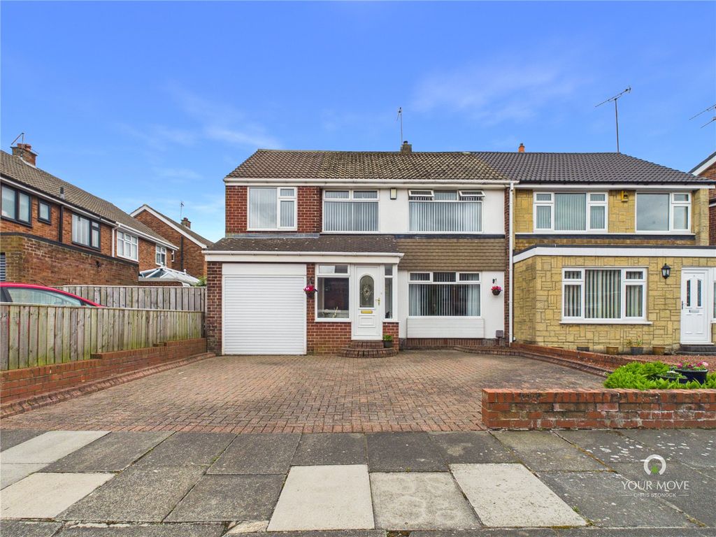 Property photo 1 of 17 Picture No. 05