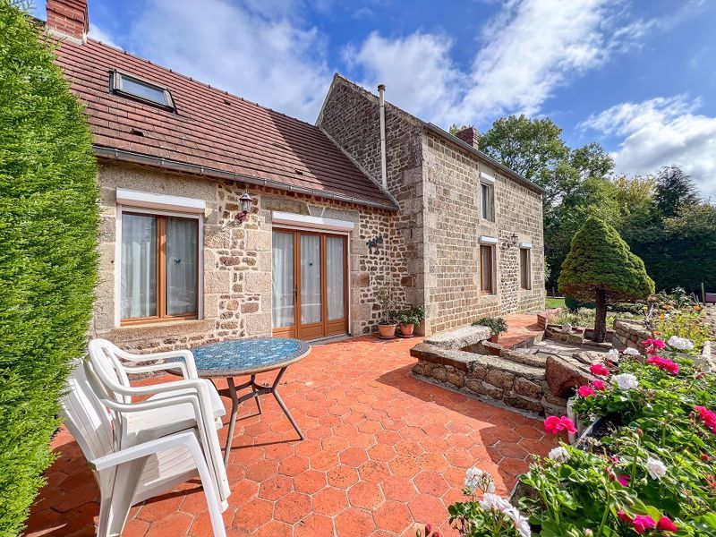 Property photo 3 of 27 Photo 25