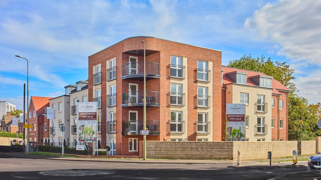 Property photo 1 of 15 252267-49_Clementine_Lodge.Jpg