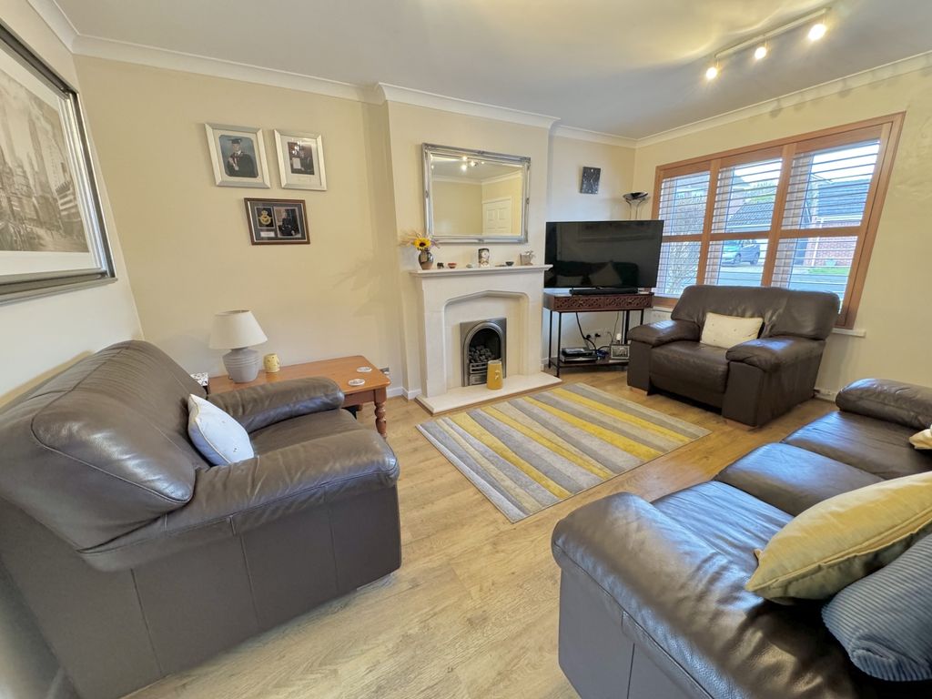Property photo 3 of 24 Img_5777