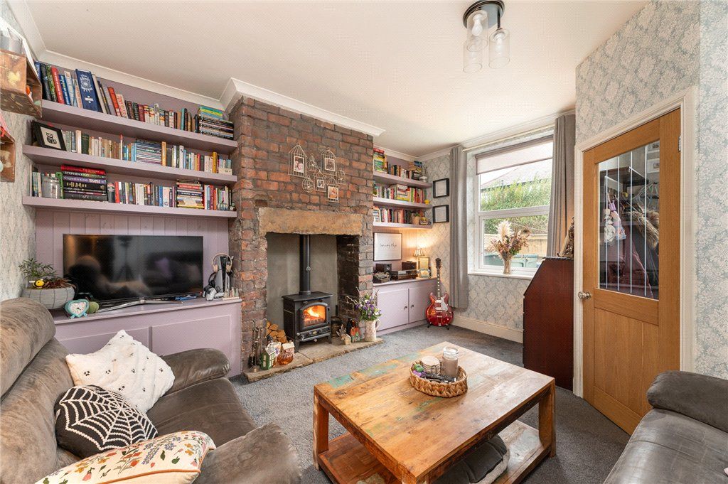 Property photo 2 of 23 Living Room