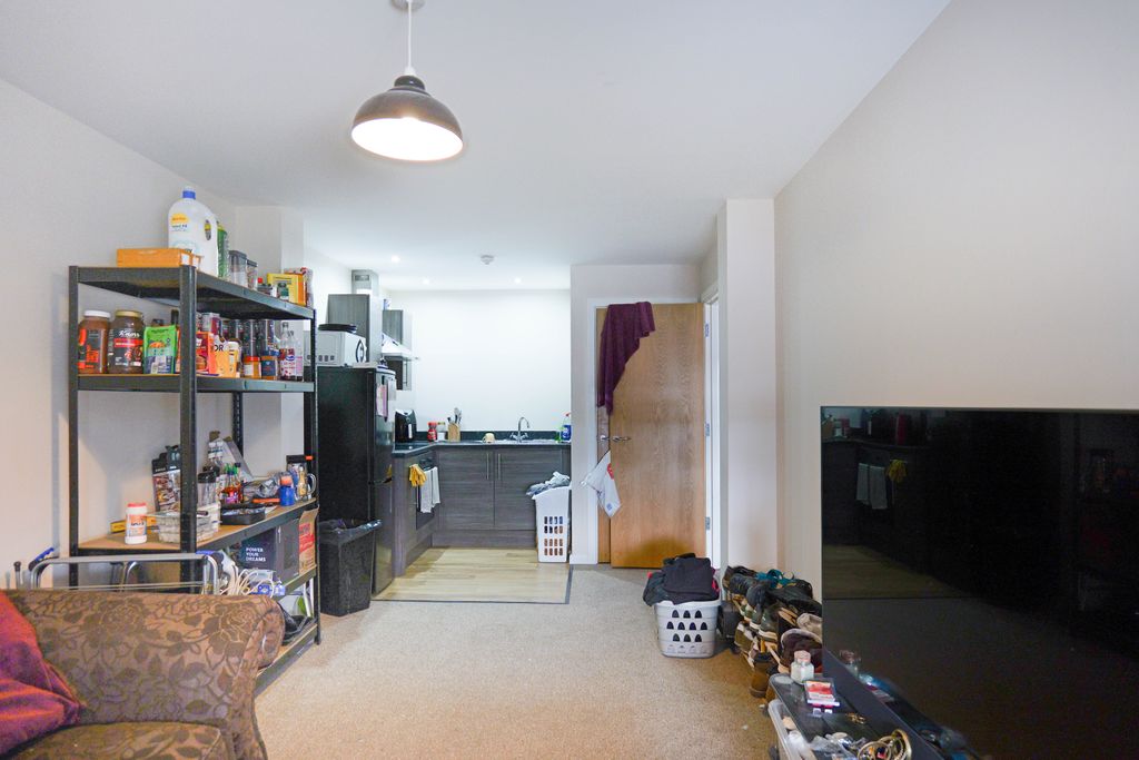 Property photo 3 of 22