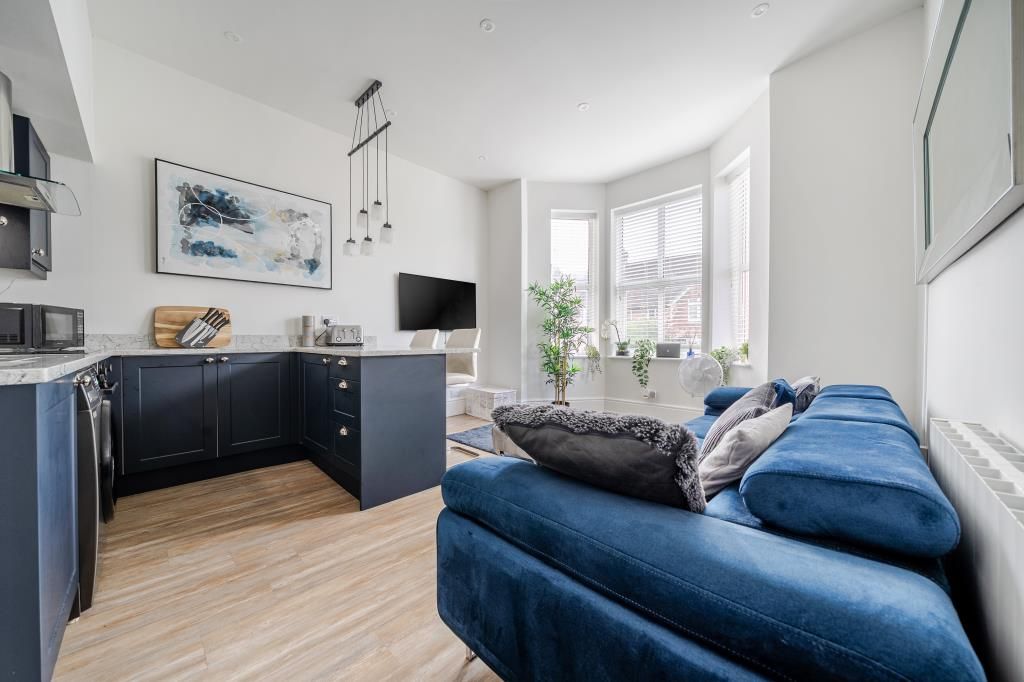 Property photo 3 of 12 Reception