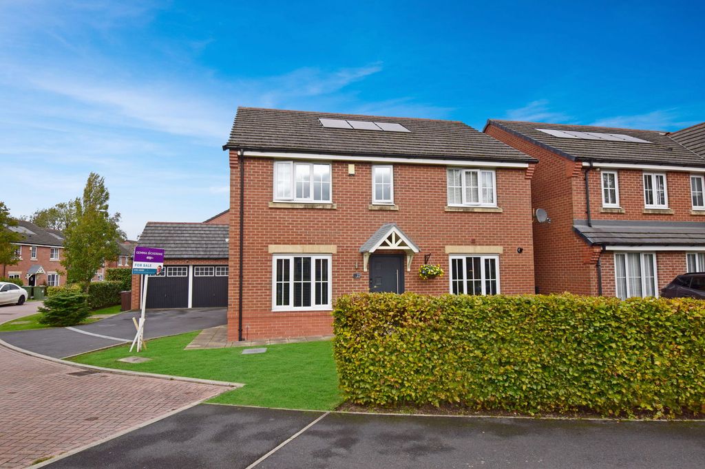 Property photo 1 of 19