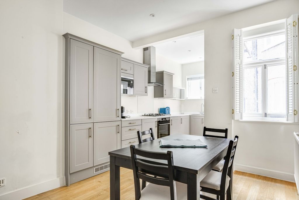 Property photo 2 of 9 Rostrevor_Mansions_S