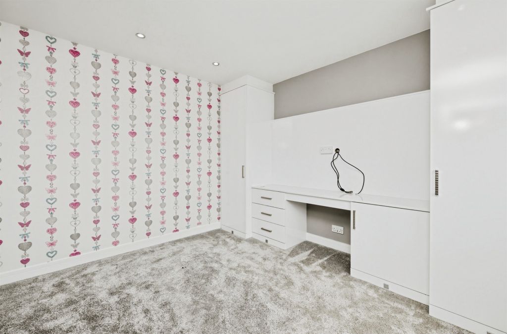 Additional image 12 of 4 bed detached house for saleHigh Street, Thornhill, Dewsbury WF12