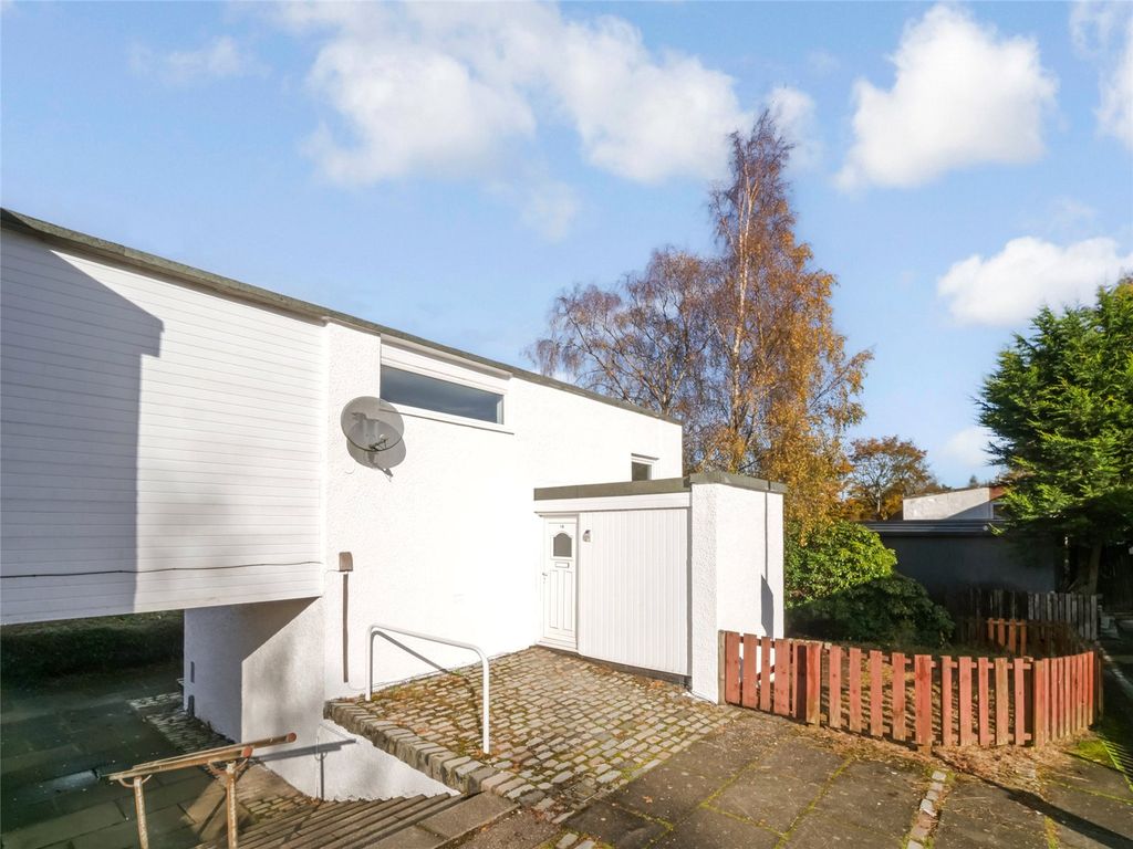 Property photo 1 of 22 Picture No. 02