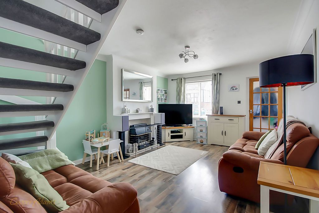 Property photo 3 of 13 Living Room