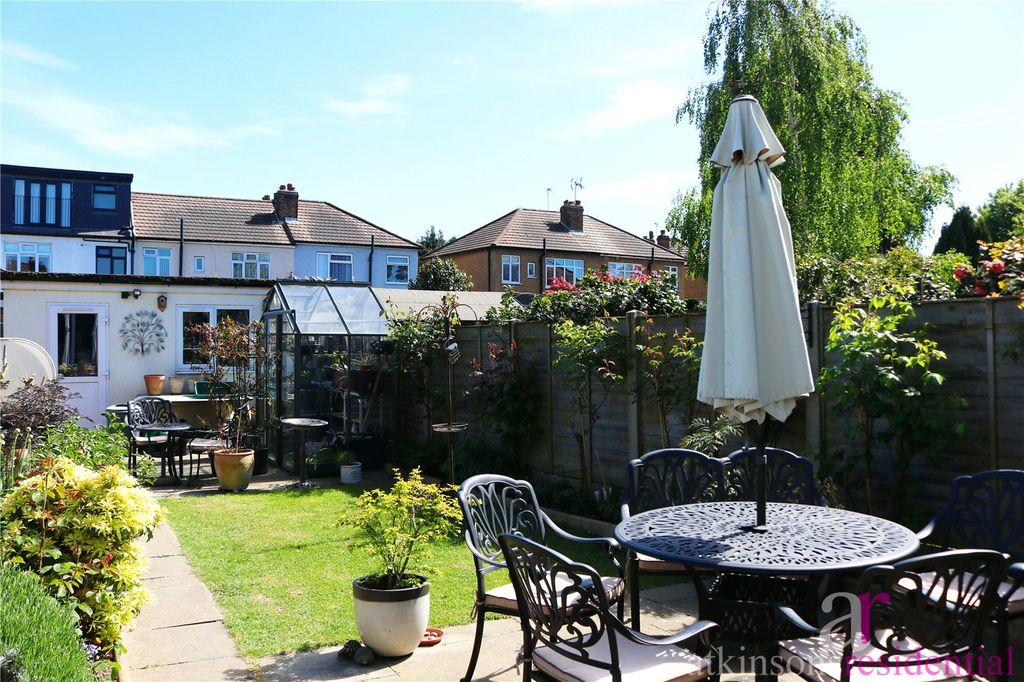 Property photo 3 of 24 Picture No. 09