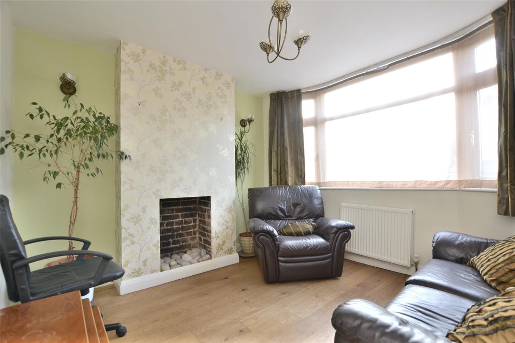 Property photo 3 of 13 Living Room