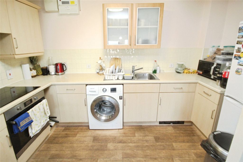 Property photo 3 of 6 Picture No. 04