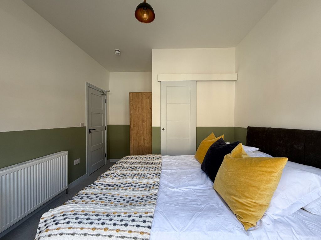 Property photo 3 of 10 5251624