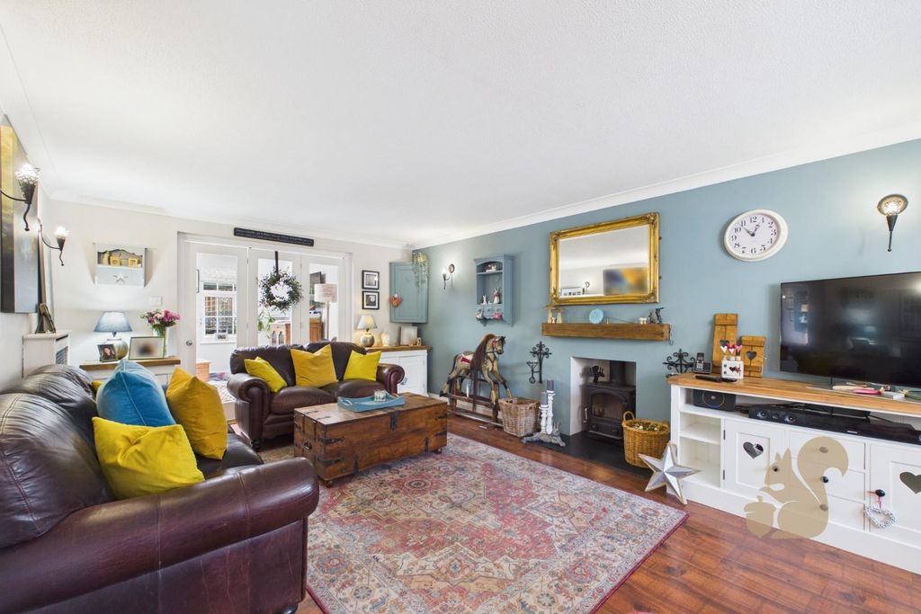 Property photo 3 of 46 Cam01659G0-Pr0787-Still005.Jpg