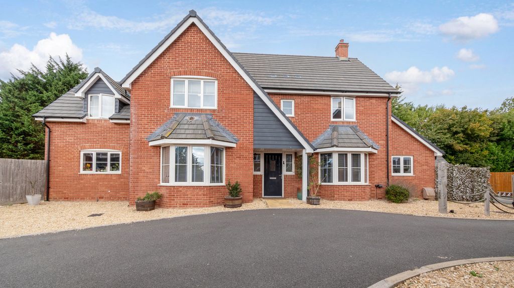 Property photo 1 of 23