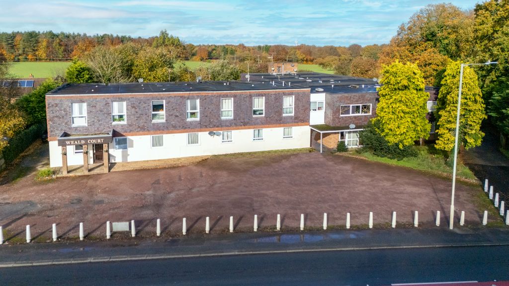 Property photo 1 of 14